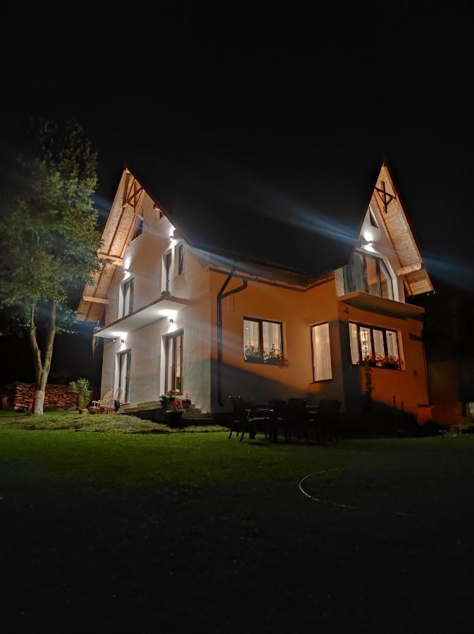 Casa Nectaria Villa Moieciu de Jos Exterior foto